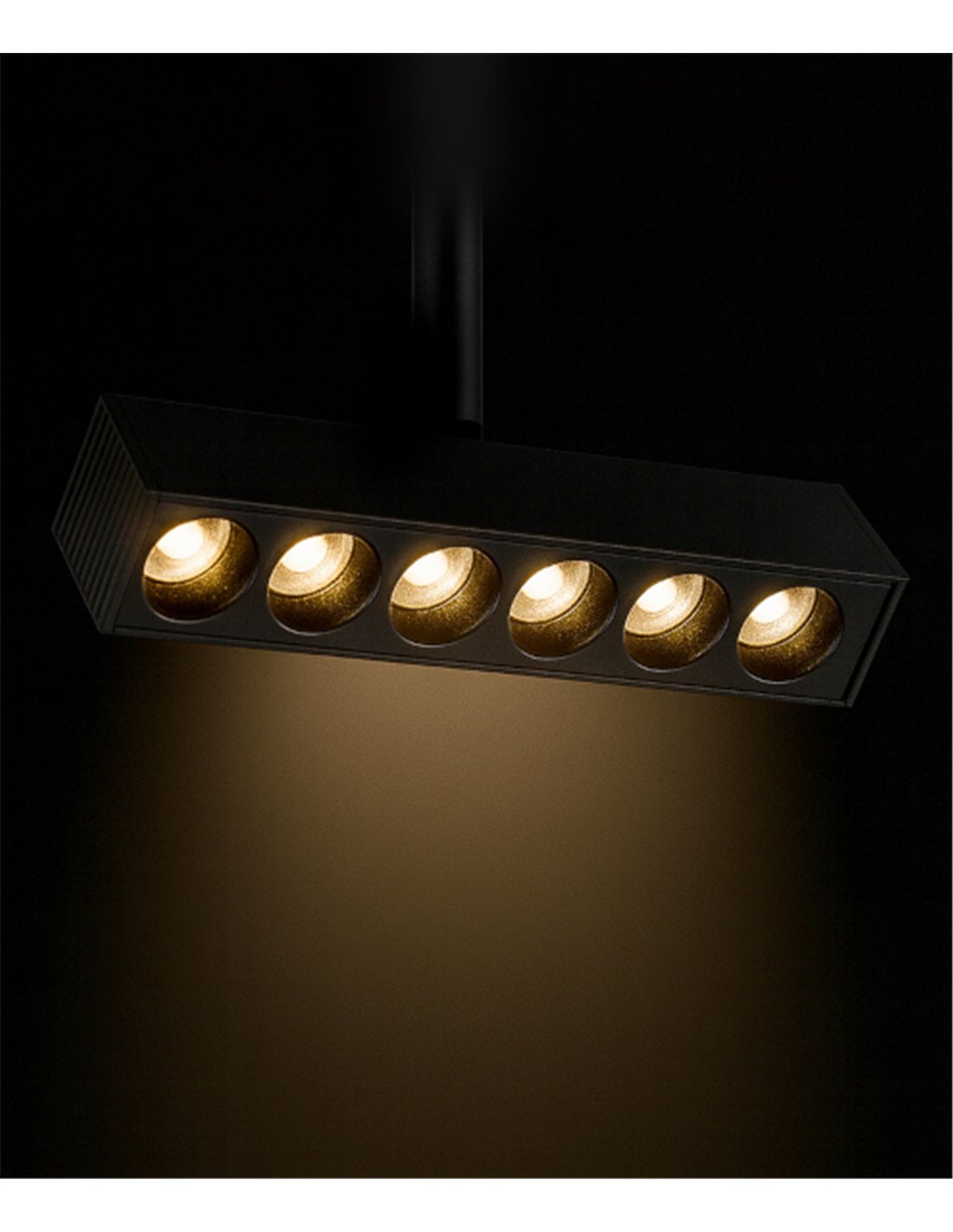 R4 magnetic track spotlight - Conalux - Adjustable linear lamp R4 magnetic track spotlight - Conalux - Adjustable linear lamp