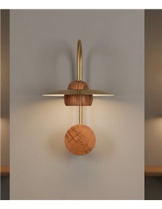 Txapela wall light - Pedret Lighting - Decorative oak wood lamp with brass disc