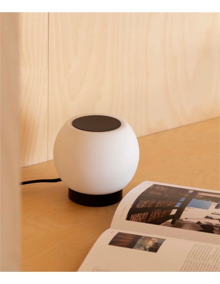 Moy table lamp - Faro - Minimalist black lamp