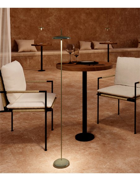 Porte floor lamp - Nexia - Sliding shade, dimmable LED