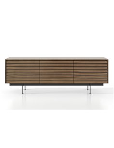 Sussex sideboard - Punt Mobles - Wooden sideboard available in oak or walnut 2