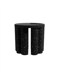 Nuvol coffee table - Punt Mobles - Black table made from recycled materials