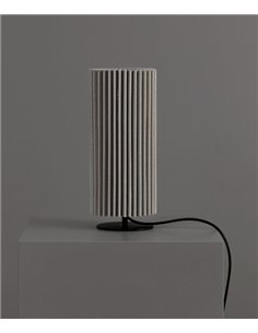 Núa Small table lamp - a-emotional light - Painted steel mesh with vertical texture and diffused light